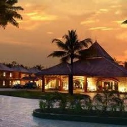 Enchanting Kerala Tour 7N/8D ( 2N Munnar, 1N Periyar, 1N Kumarakom, 1N Alleppey, 2N Kovalam )